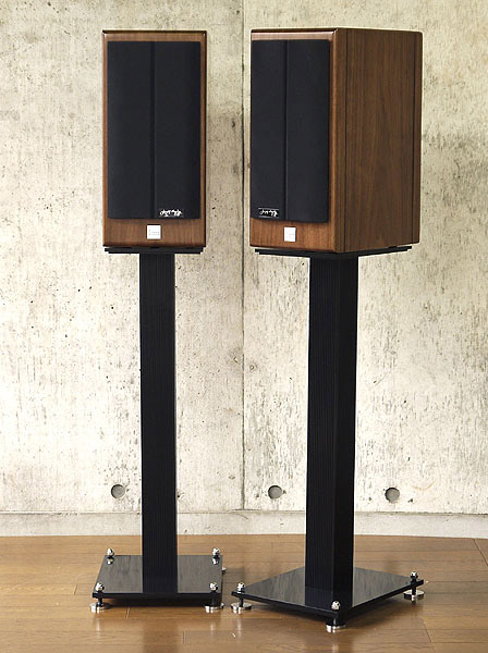 Vienna Acoustics Haydn Symphony home theater speaker